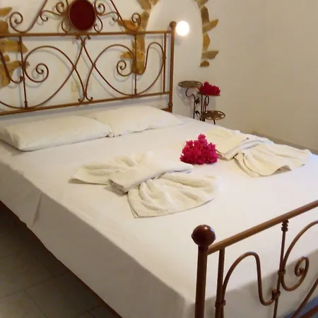 アパートホテル Angelika アリンダ