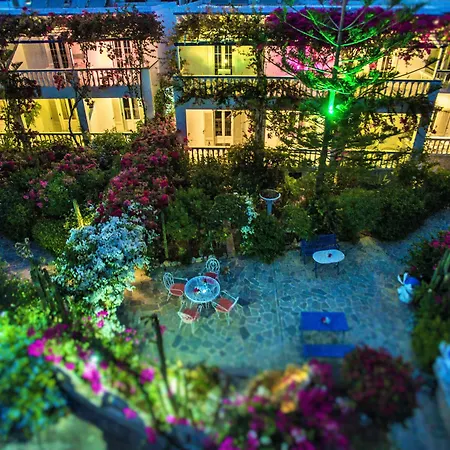 Angelika アパートホテル 2*