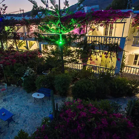 アパートホテル Angelika