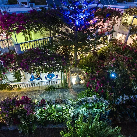 Angelika アパートホテル