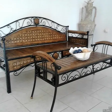 Angelika アパートホテル