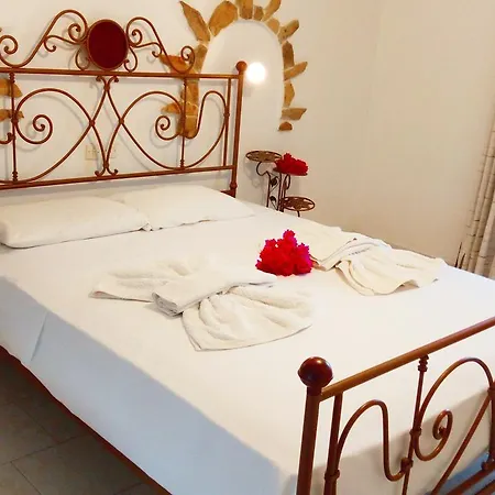 アパートホテル Angelika アリンダ