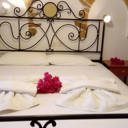 Angelika Aparthotel Alinda (Leros)